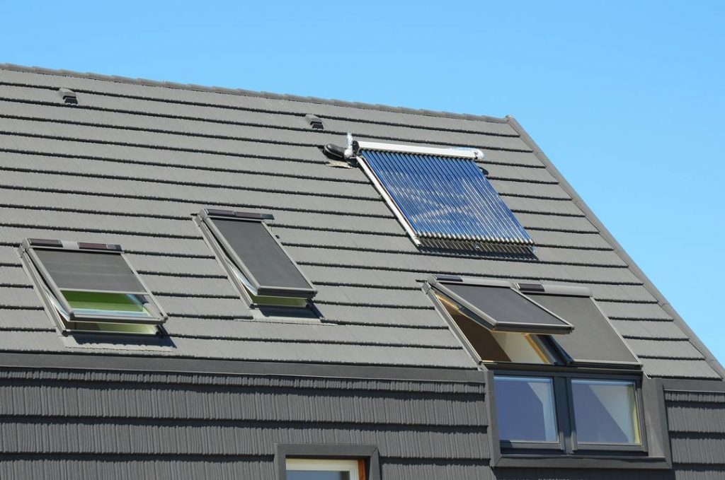 Établissements Verspieren réalise la pose de fenêtres de toit à Séquedin